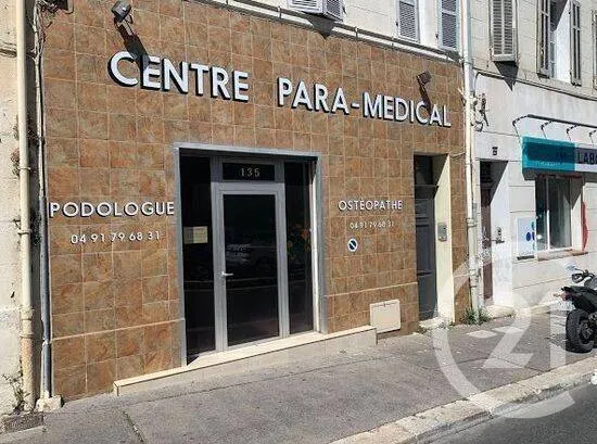 Local professionnel 2 pièces 23 m²