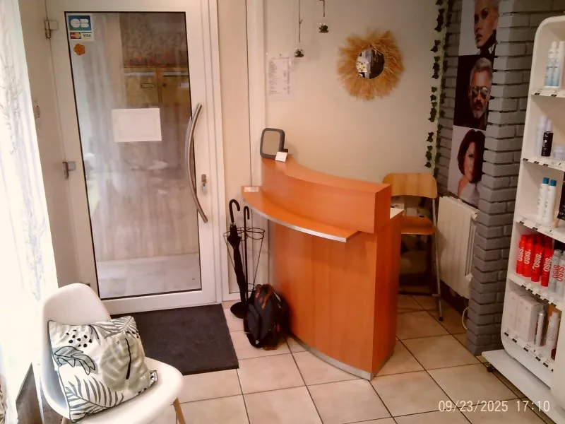 Photo 3