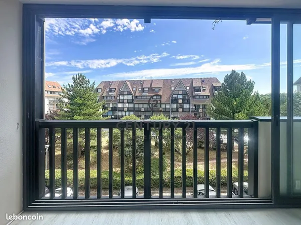 Appartement 2 pièces avec loggia