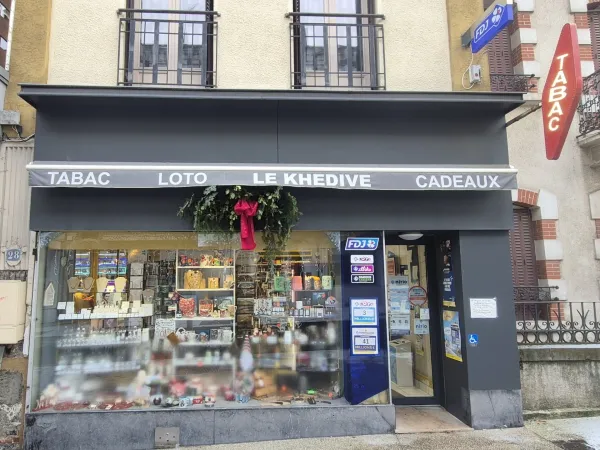 Fonds de commerce 3 pièces 44 m²