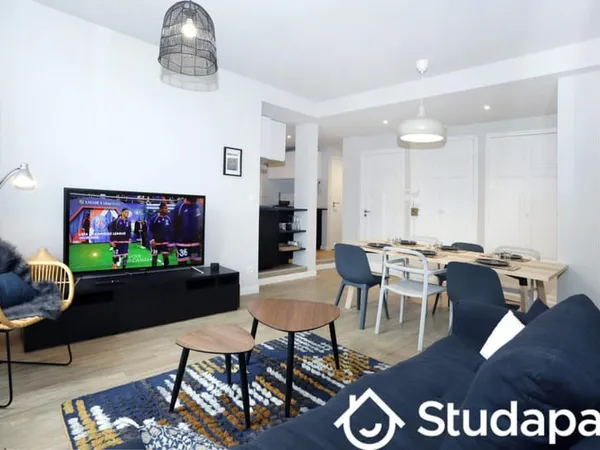 Chambre dans une colocation de 11m2