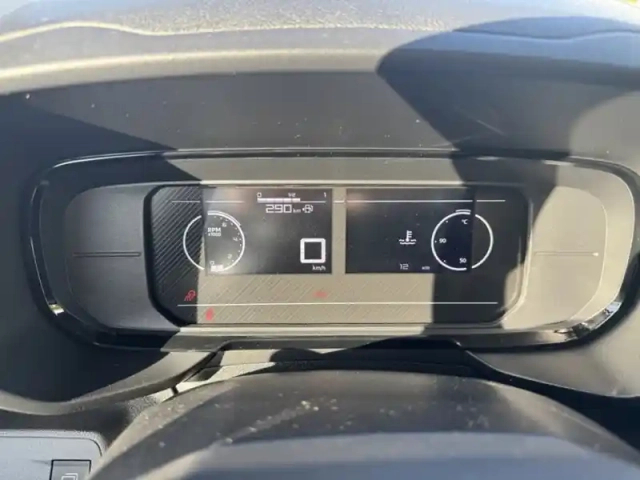 Toyota Proace medium 1.5l 100 d-4d start d — photo 20