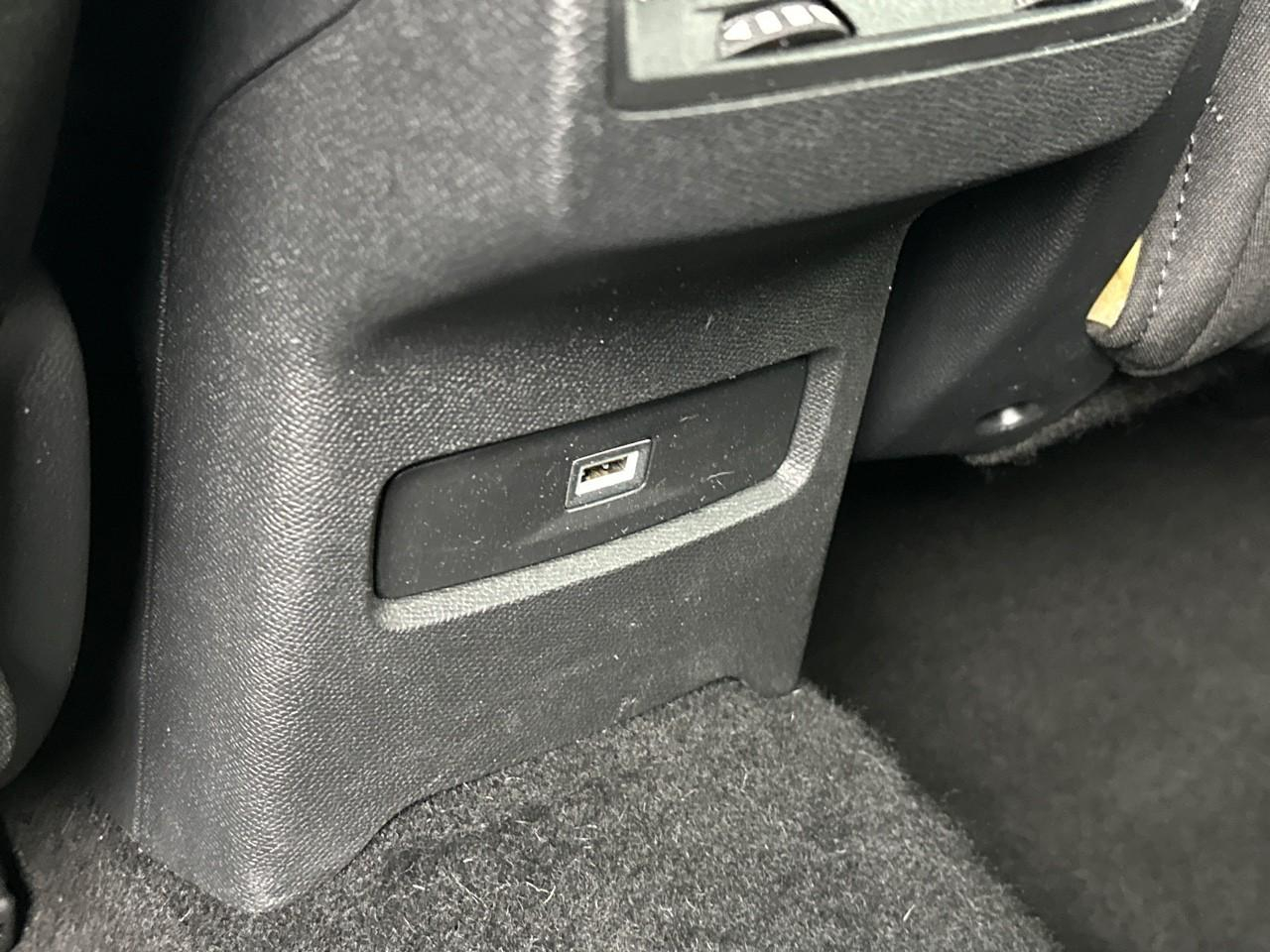 Citroën C4 puretech 130 s&s eat8 shine — photo 35