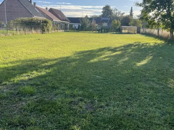 Terrain 1067 m²