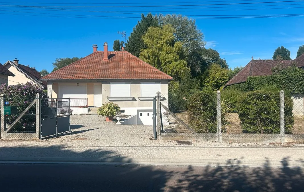 Photo 1