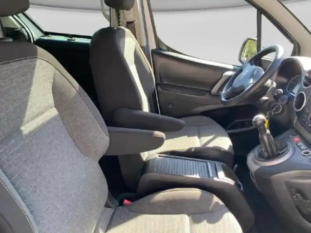 Citroën Berlingo bluehdi 100ch xtr + — photo 17