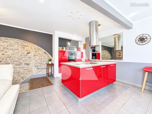 Maison 4 pièces 130 m²