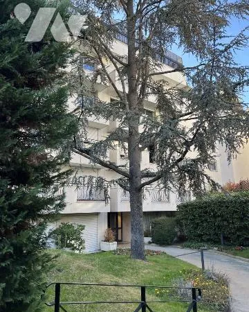 Appartement 5 pièces 97 m²
