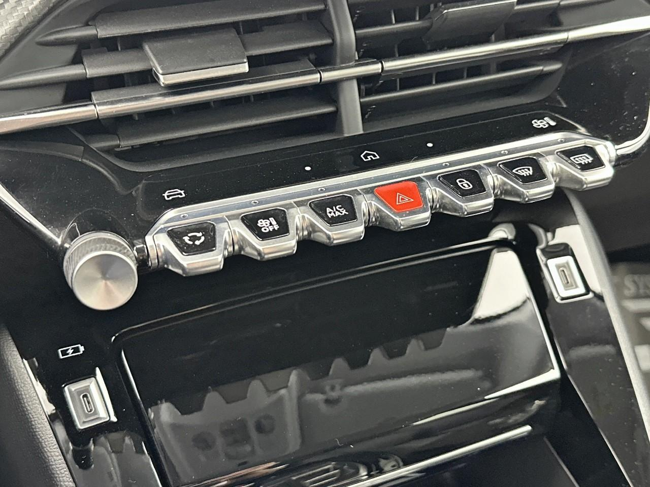 Peugeot 208 electrique 54 kwh 156ch allure — photo 29