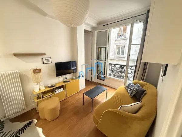 2 PIÈCES PARIS I ER ARRONDISSEMENT