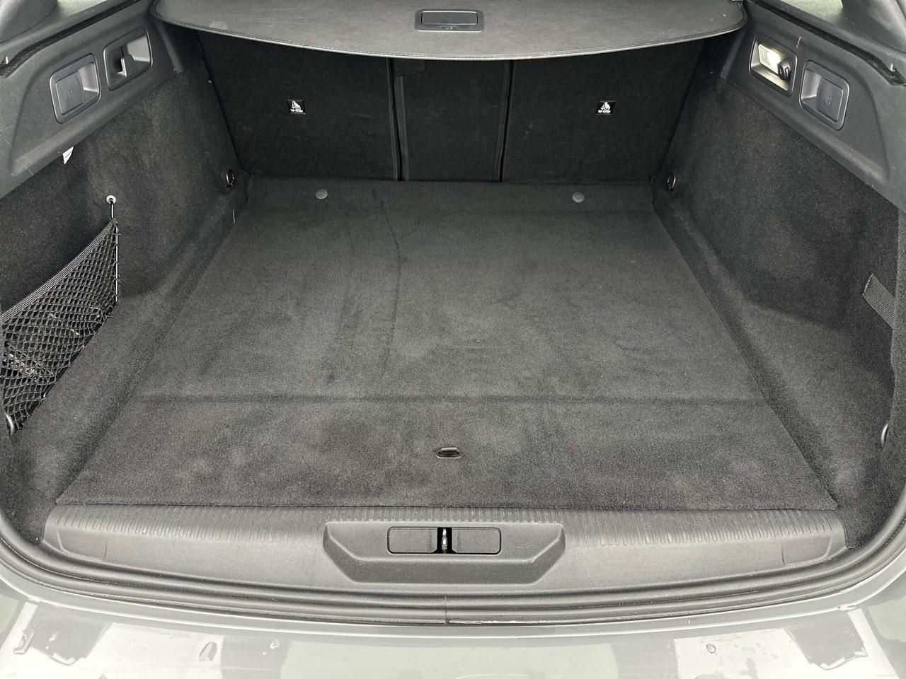 Peugeot 308 sw hybrid 145 e-dcs6 allure — photo 6