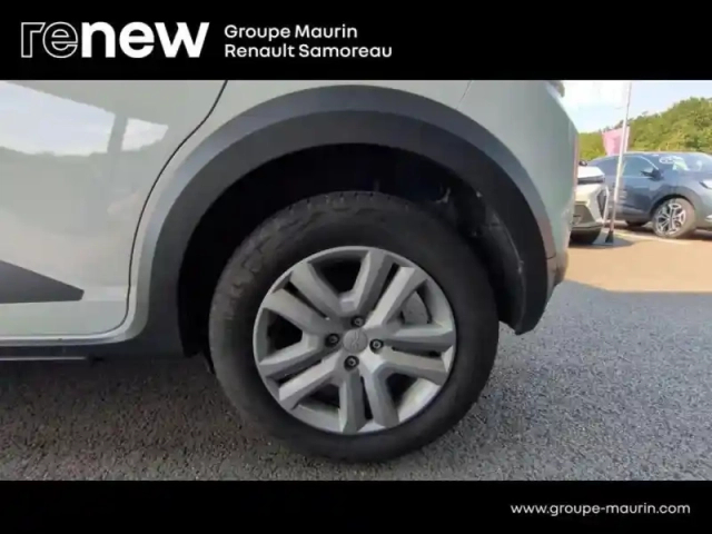 Dacia Sandero 1.0 tce 90ch stepway expression — photo 8