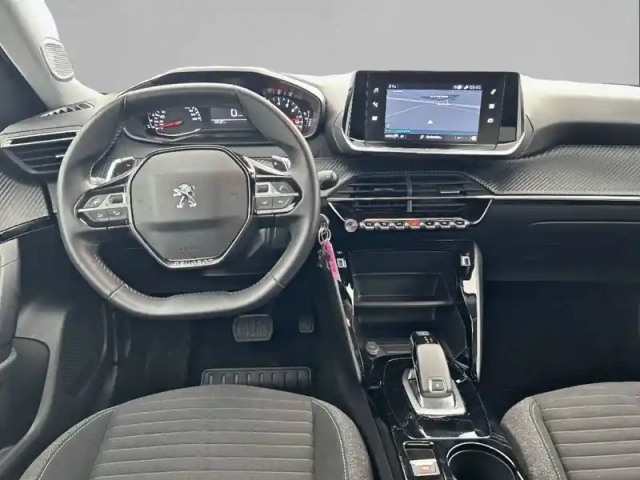 Peugeot 2008 puretech 130 s&amp;s eat8 — photo 8