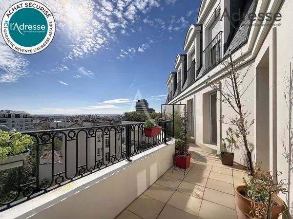 PUTEAUX / Quartier Haussmannien - Duplex 5 pièces 158m² - 2 Terrasses - 1 Cave - 2 Parking - Dernier