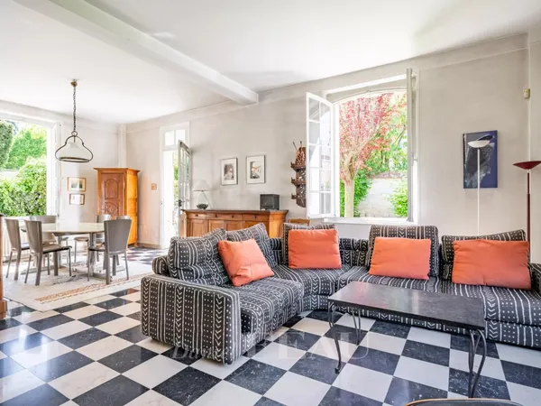 EXCLUSIVITE - Saint-Germain-en-Laye - Quartier Pereire- Villa Belle époque