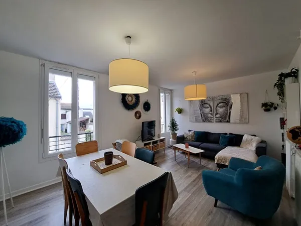 APPARTEMENT MEUBLE 3 PIECES 70M² - REIMS LESAGE
