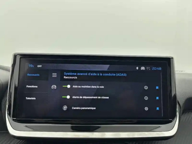 Peugeot 208 hybrid 100 e-dcs6 — photo 28