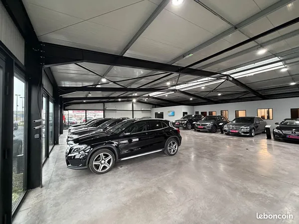Bureaux, garage, local commercial 3021 m² VIRY NOUREUIL