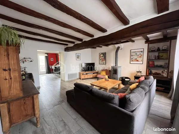 Maison 8 pièces 166 m²