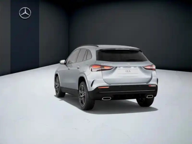 Mercedes Gla 250 e hybrid eq amg line — photo 48