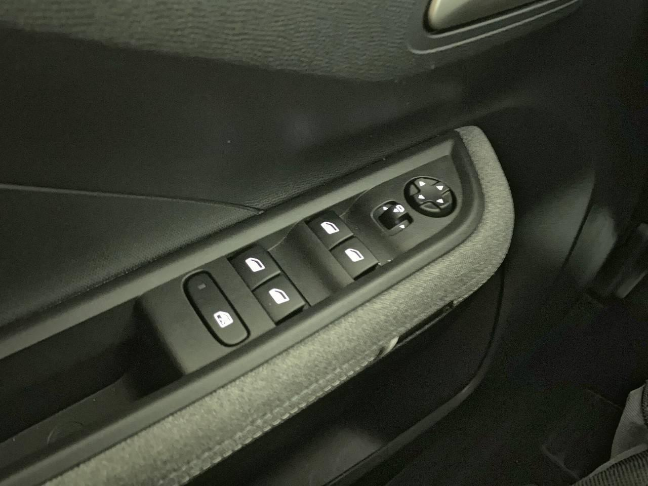 Opel Frontera 1.2 turbo hybrid 145 ch e-dct6 gs — photo 20