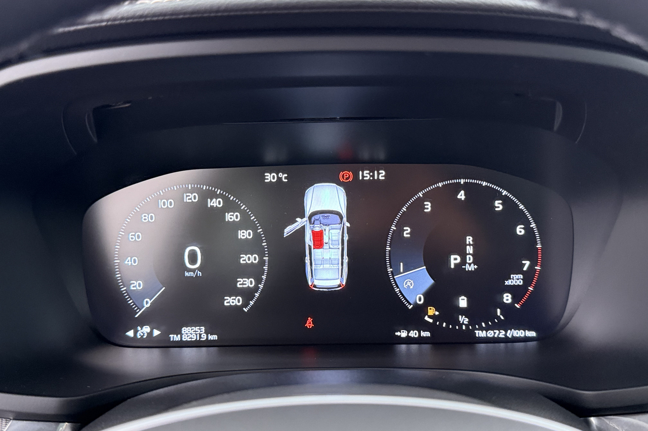 Volvo V60 — photo 19
