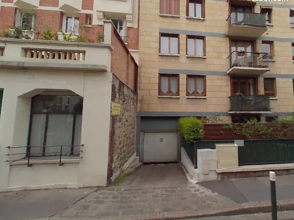 Parking/box 13 m² Asnières-sur-Seine