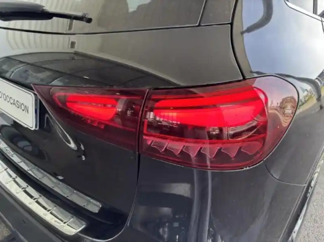 Mercedes Gla 200 d 150ch amg line 8g-dct — photo 5