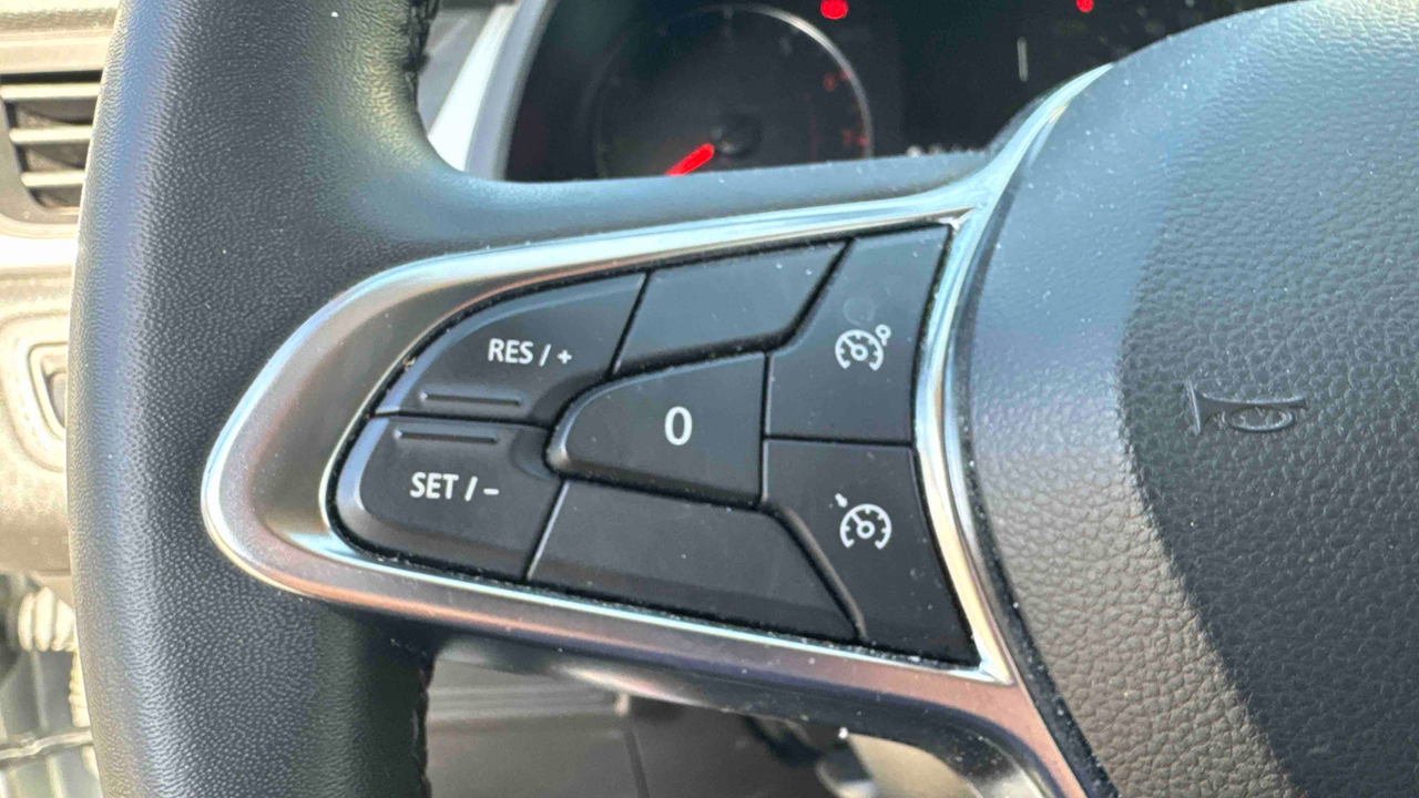 Renault Captur TCe 100 GPL — photo 19