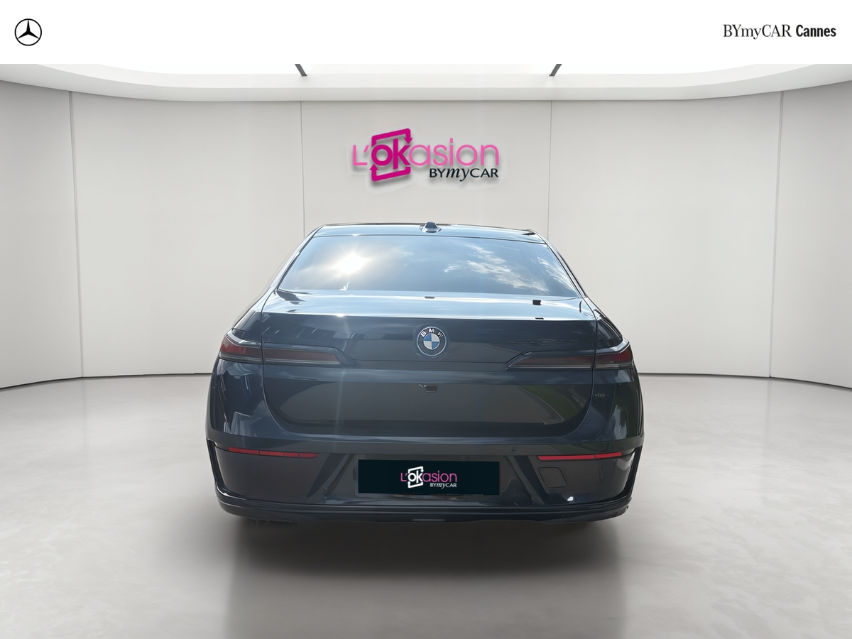 BMW i7 eDrive50 — photo 4