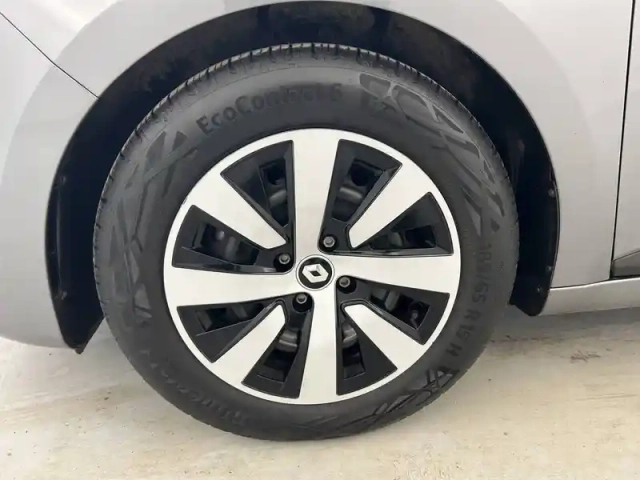 Renault Clio tce 90 — photo 12