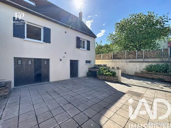 Maison familiale 5 pièces 121 m²