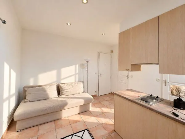 Studio 1 pièce 18 m²
