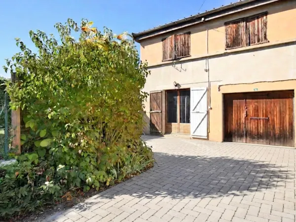 MAISON MITOYENNE - A RENOVER - 77 M² - 4 PIECES