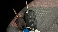 Opel Corsa 1.2 75ch — photo 16