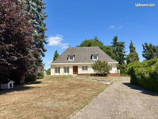 Maison 8 pièces 152 m²