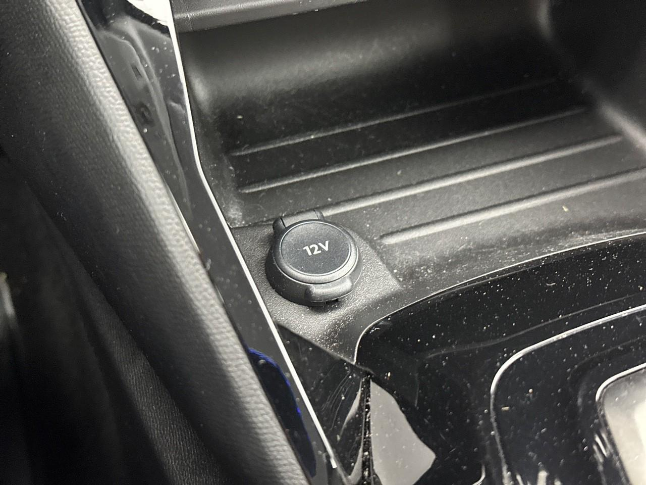 Peugeot 208 electrique 50 kwh 136ch like — photo 28