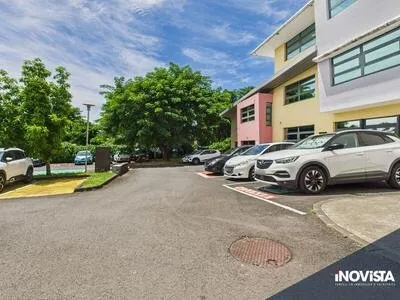 Vente Bureaux 101 m2 à Sainte-Clotilde
