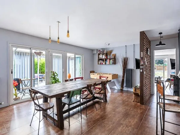 Maison 5 pièces 148 m²