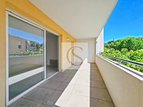 Fréjus - 4 pièces 82 m² - Terrasse 14 m² plein sud, garage box, ascenseur