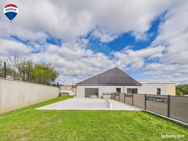 Maison 8 pièces 207 m²