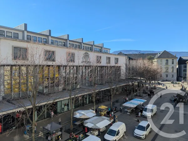Appartement 5 pièces 117 m²