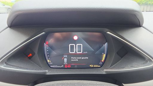 DS DS3 Crossback 1.2 PureTech 100 - So Chic – 2021 – 44655 km – Essence – Boîte Manuelle — photo 28