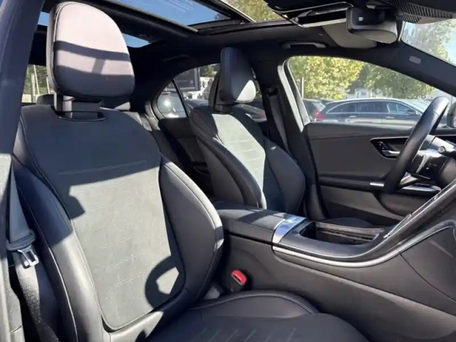Mercedes Classe C 300 e hybrid eq berli — photo 19