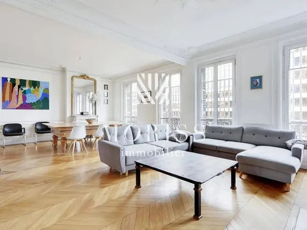 Appartement 6 pièces 130 m²