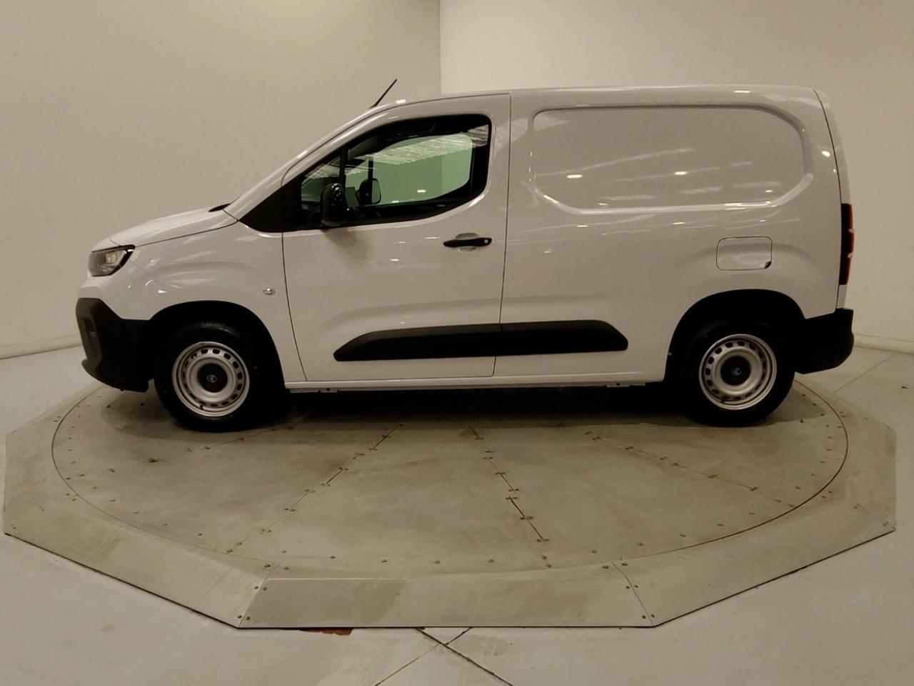 Citroën Berlingo van m diesel 100 ch manuelle — photo 2