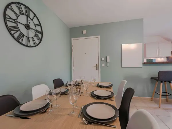 Vends superbe appartement avec 2 chambres