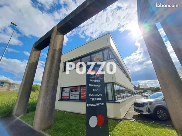 Local commercial 114 m²