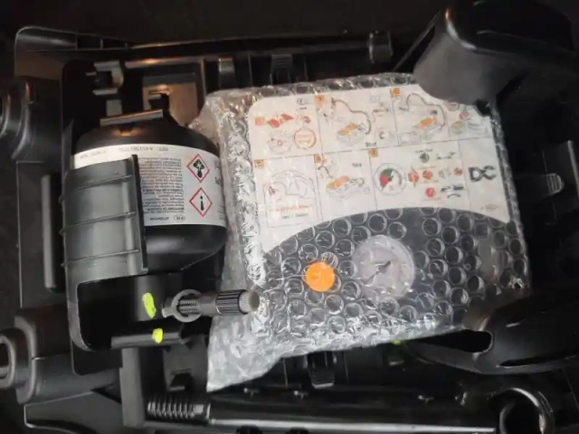 Renault Twingo iii sce 65 - 21 — photo 17