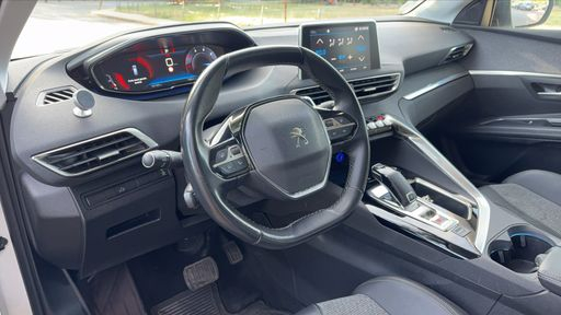 Peugeot 5008 1.5 BlueHDi 130 EAT8 - Allure – 2020 – 120169 km – Diesel – Boîte Automatique — photo 19